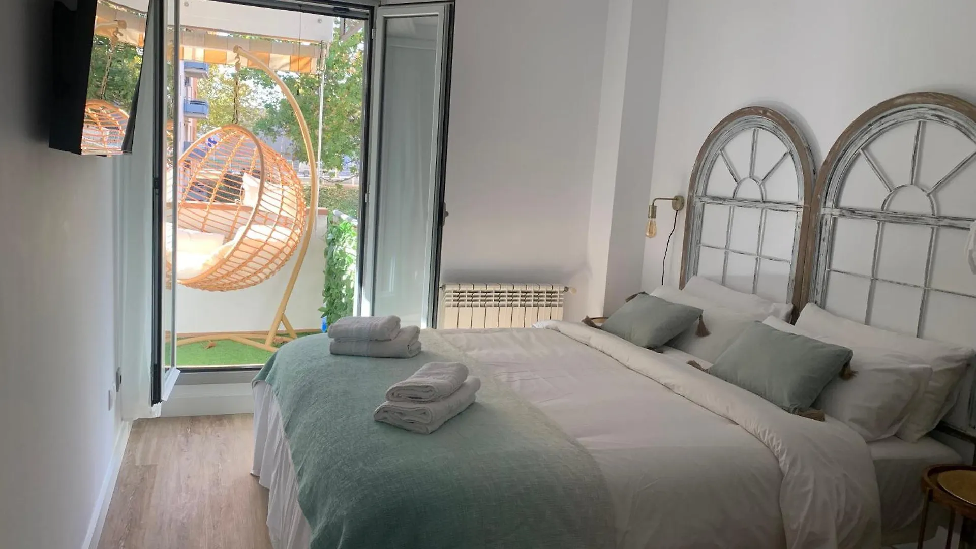 Dolce Terrassa 25 Min Barcelona And Beach Apartment