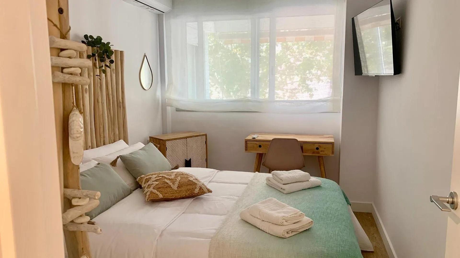 Apartment Dolce Terrassa 25 Min Barcelona And Beach Spain